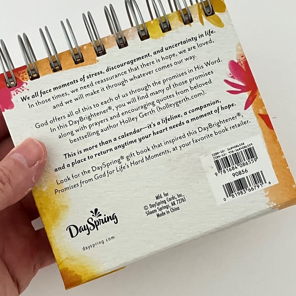 Promises from GOD for Life's Hard Moments Inspirational Dayspring by Holly Gerth - Picture 3 of 8